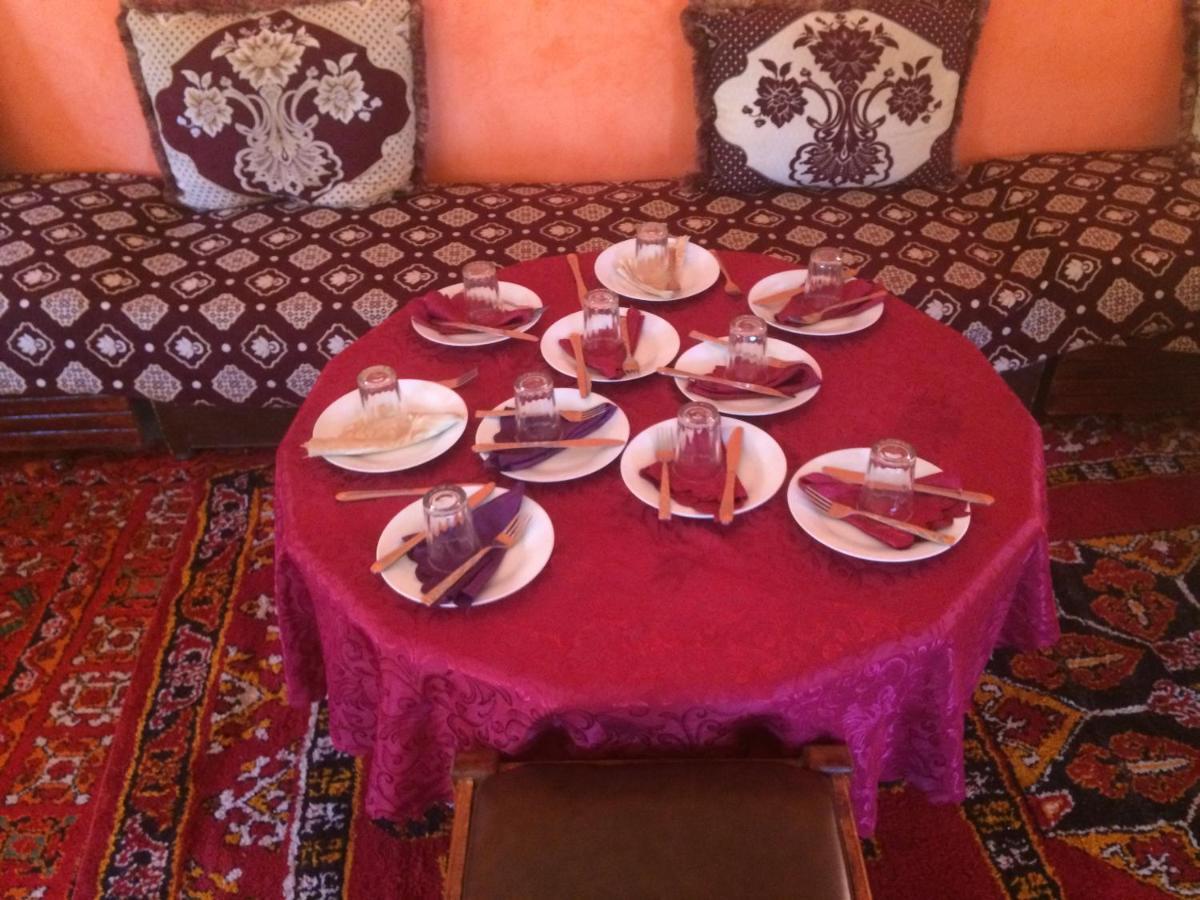 Dar Almanadir Todra Hostel Aït Baha Kültér fotó