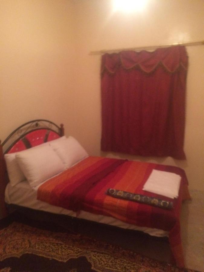 Dar Almanadir Todra Hostel Aït Baha Kültér fotó