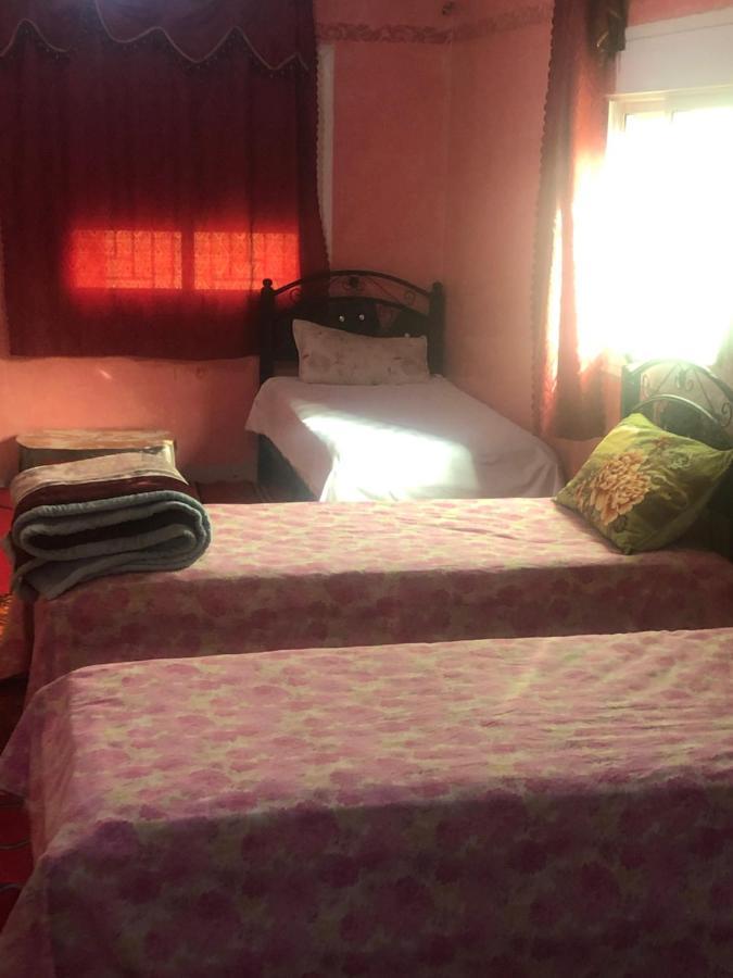 Dar Almanadir Todra Hostel Aït Baha Kültér fotó